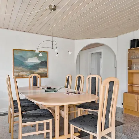 Feriehus Four-bedroom In Sydals